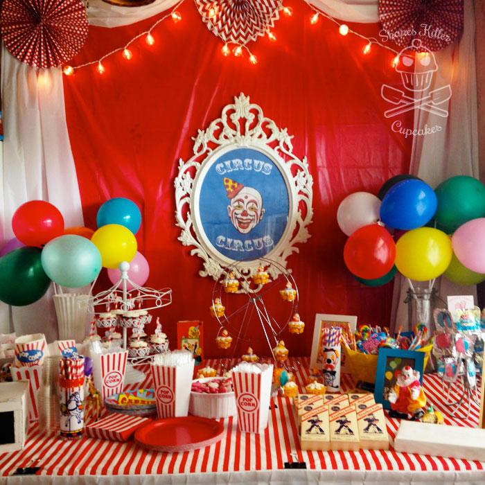 Circus party food table